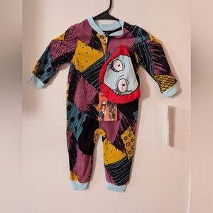 Disney Nightmare Before Christmas Sally Footless Fleece Pajamas and Hat‎ NWT